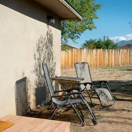 Fully Furnished, Serene Taos House Exterior foto