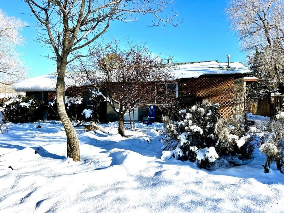 Fully Furnished, Serene Taos House Exterior foto